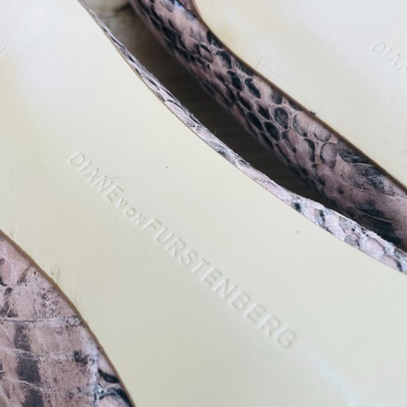 Diane Von Furstenberg Pink and Black Snake Skin Heels Size 8.5 - Picture 7 of 12